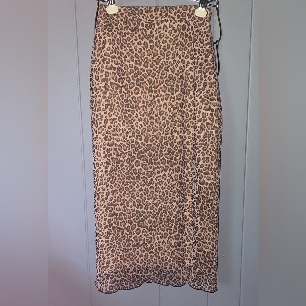 Leopard print skirt